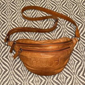 Muud Leather Bumbag
